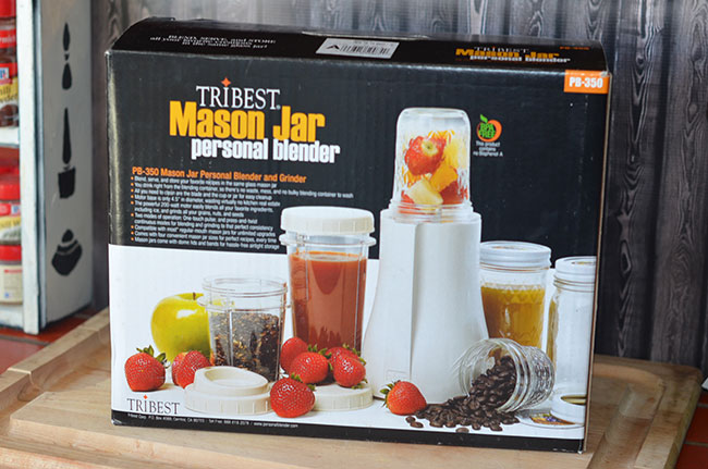 Tribest Mason Jar Personal Blender Review + Very Berry Smoothie Recipe