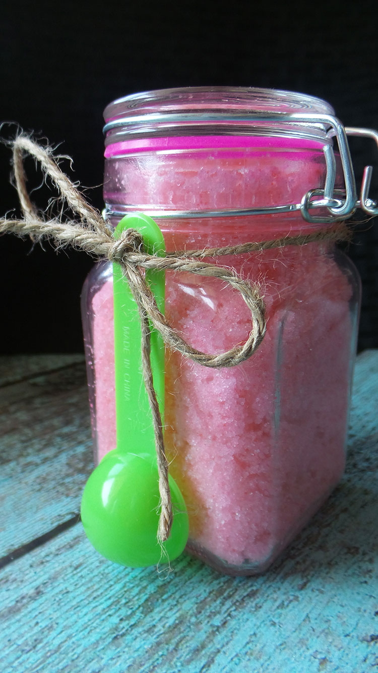 Homemade Grapefruit Sugar Scrub