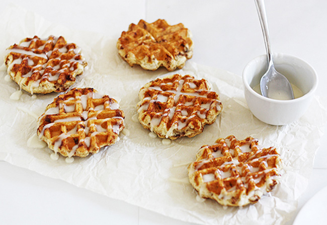 Cinnamon Roll Waffles - Waffle Maker Recipes 