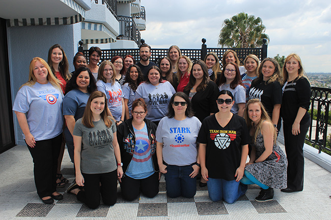 Chris Evans with blogger Stefani Tolson and other mom bloggers for press junket.