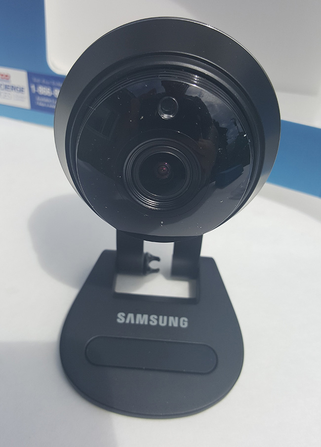 samsung-smartcam-home-monitoring-camera