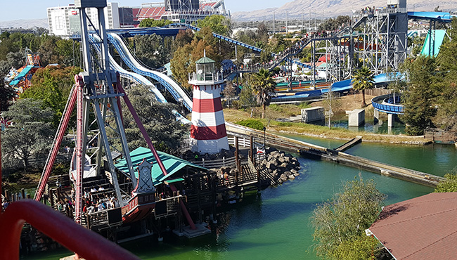 California's Great America - Loggers Run