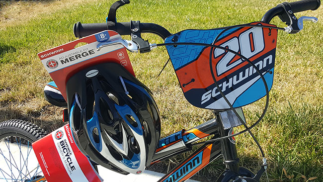 Schwinn 20" Throttle SmartStart Bike