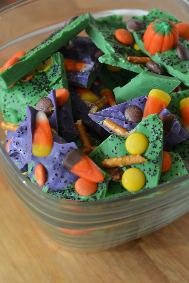 How To Make Pretty, SWEET & Salty Halloween Bark