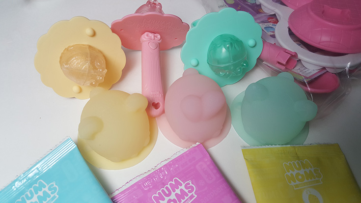 Num Noms Freezie Pop Maker Crazy Creations - The Homespun Hydrangea