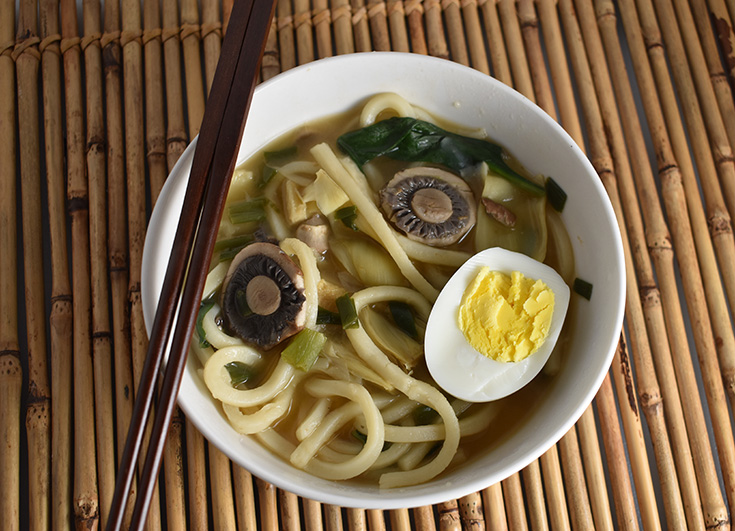 Mushroom & Artichoke Udon Soup Recipe 