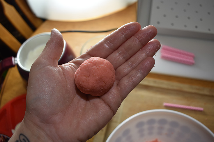 Strawberry Cake Ball