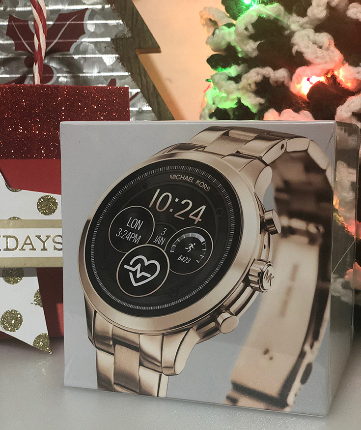 Michael kors runway smartwatch release date hotsell
