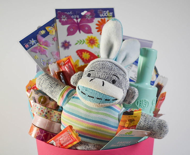 How To Make The Perfect Easter Basket For Tweens