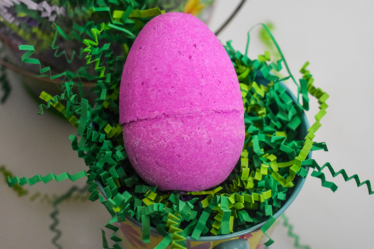 Easter Egg Bath Bombs (DIY)