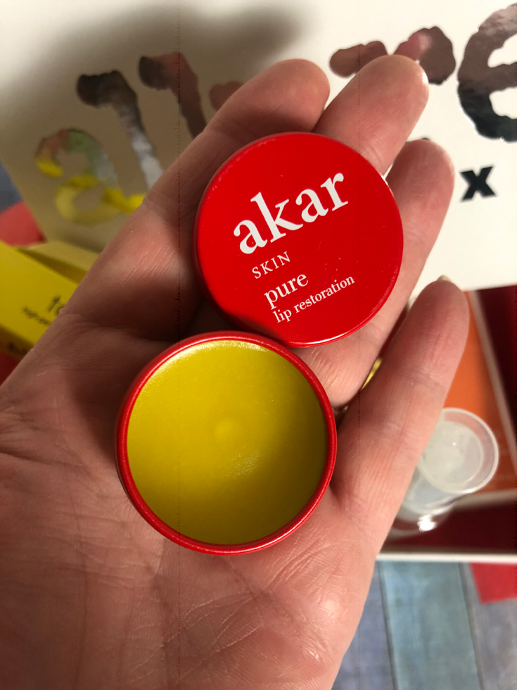 Akar Skin Pure Lip Restoration