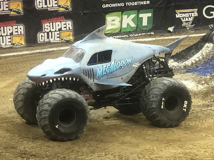 Megalodon Monster Truck - Monster Jam Sacramento 2020