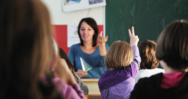 Shcool Small How Can Attending a Small School Positively Impact Your Child? - Mom's Blog