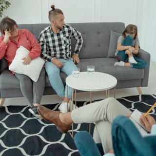4 Best Online Counseling Services For Kids & Parents