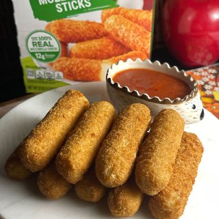 Farm Rich Breaded Mozzarella Sticks